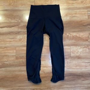 Lululemon Crop Size 4